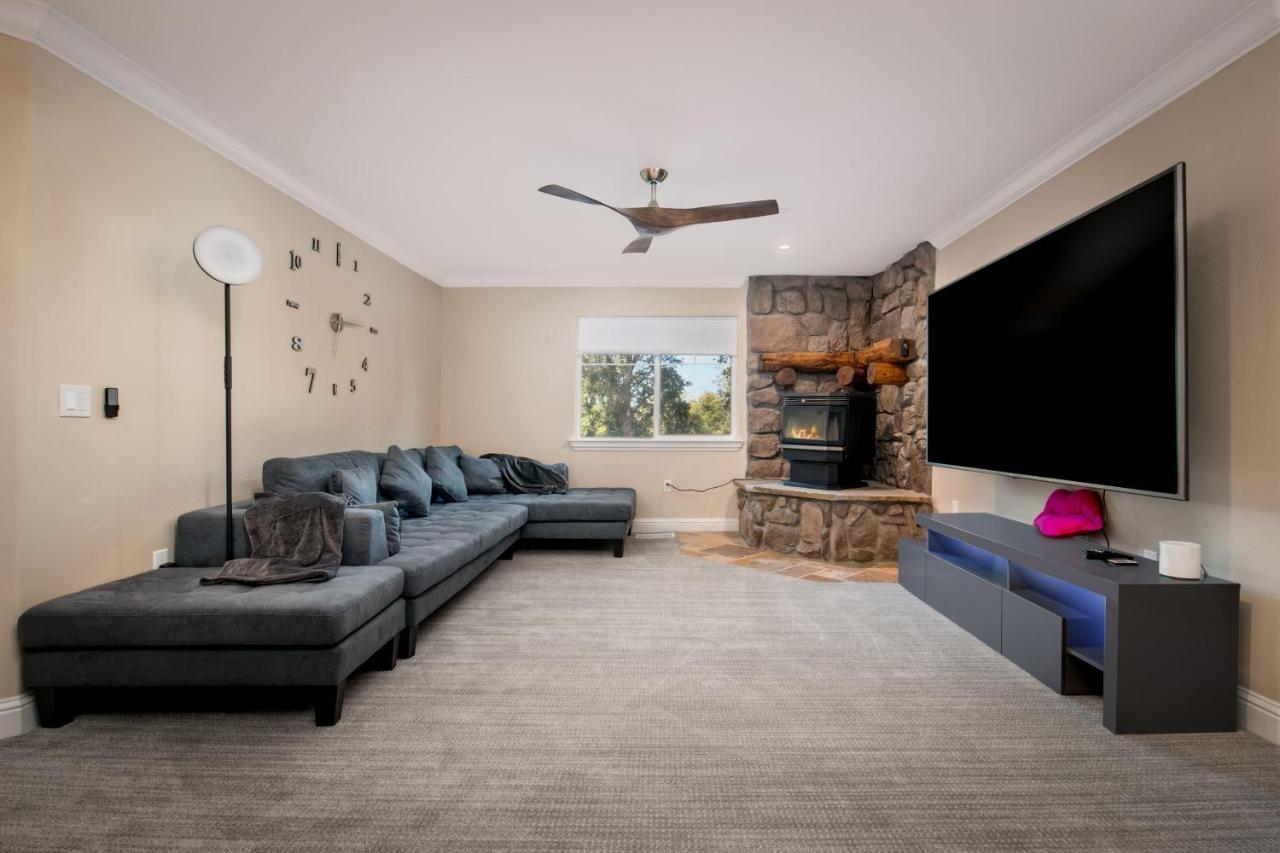 Lakeside Retreat: Pine Mountain Luxury Near Yosemite Groveland Exterior photo
